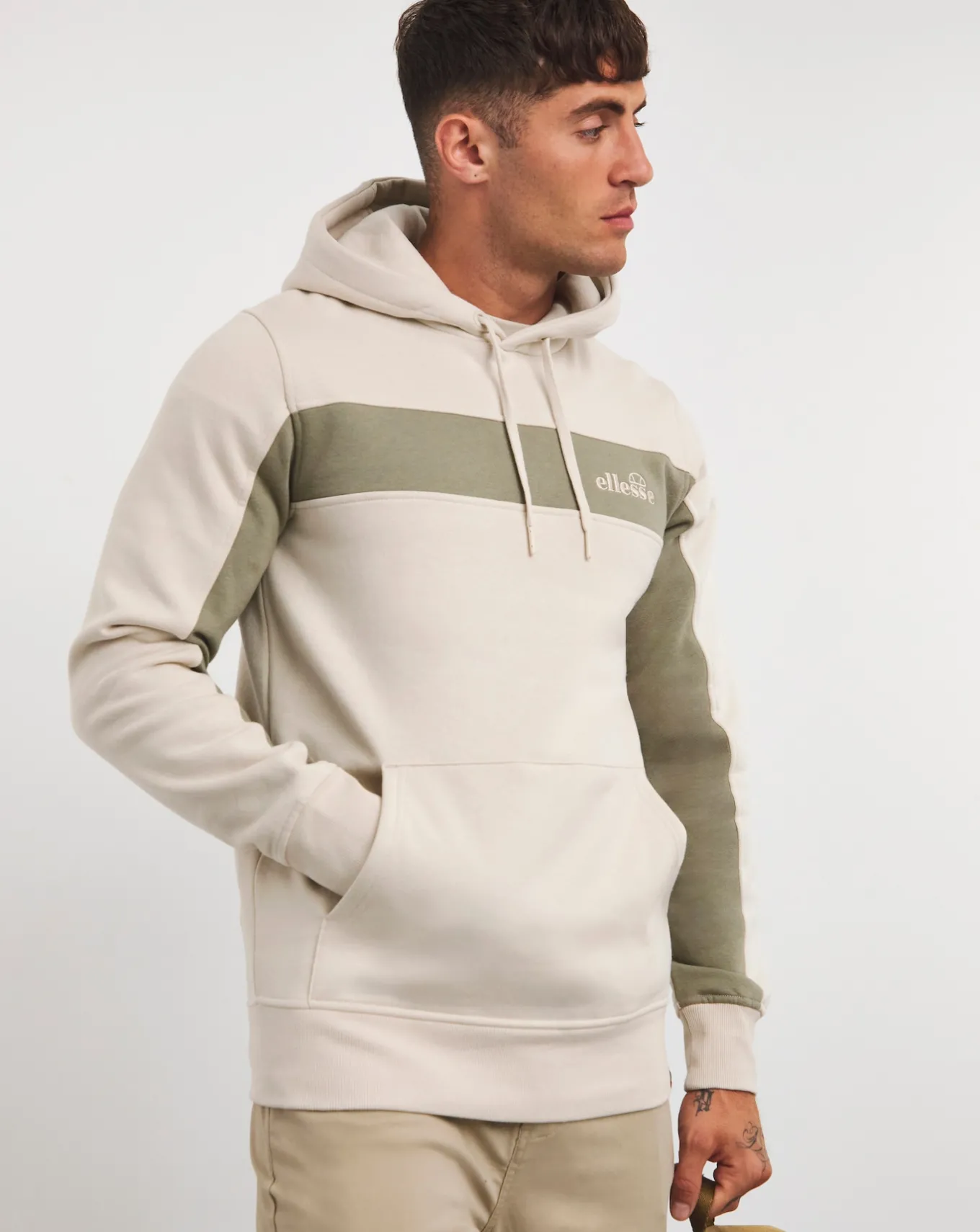 Ellesse Vierian Overhead Hoodie- Hoodies & Sweatshirts | Hoodies & Sweatshirts