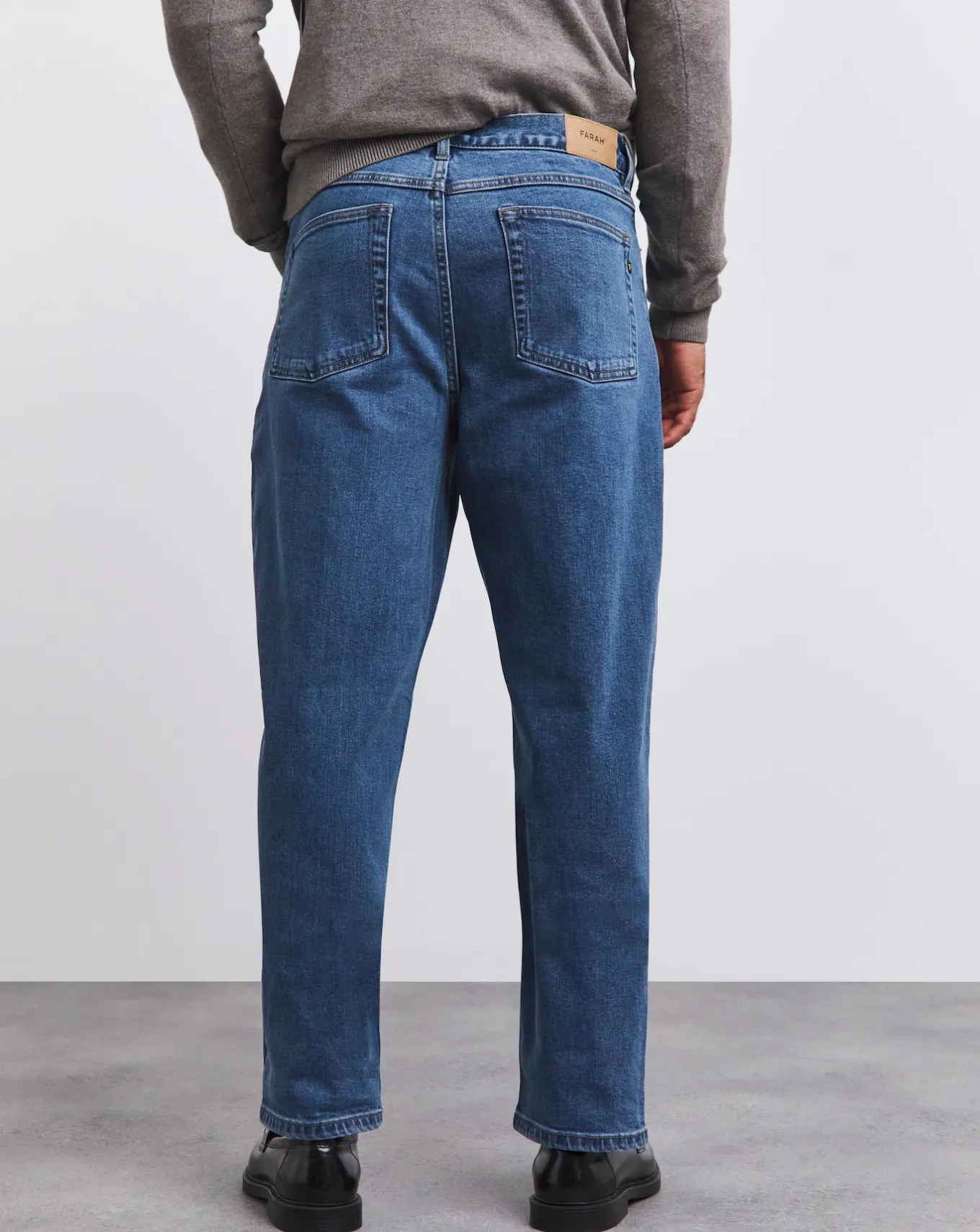 FARAH Norwood Worn Regular Fit Jean- Bootcut | Jeans