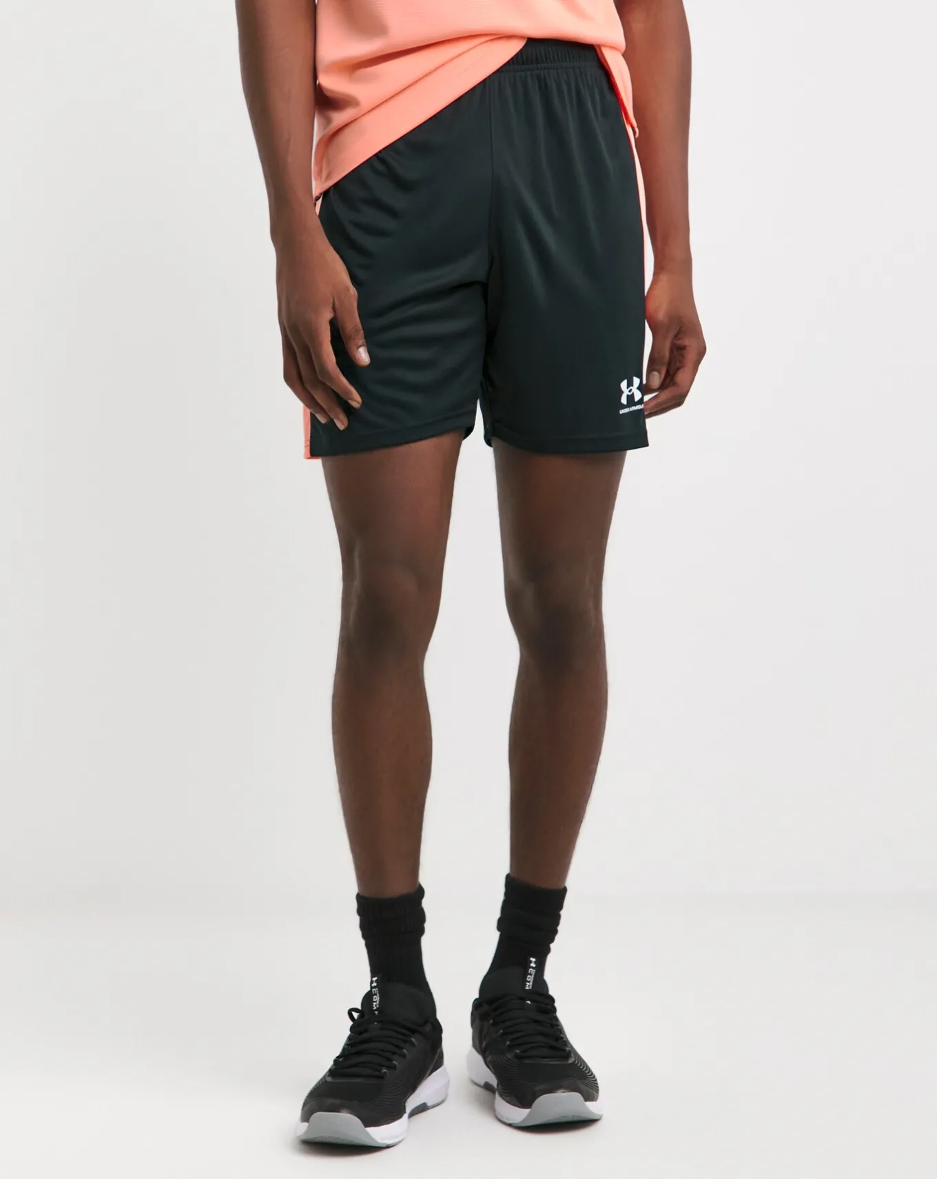 Under Armour Challenger Knit Short- Shorts | Shorts