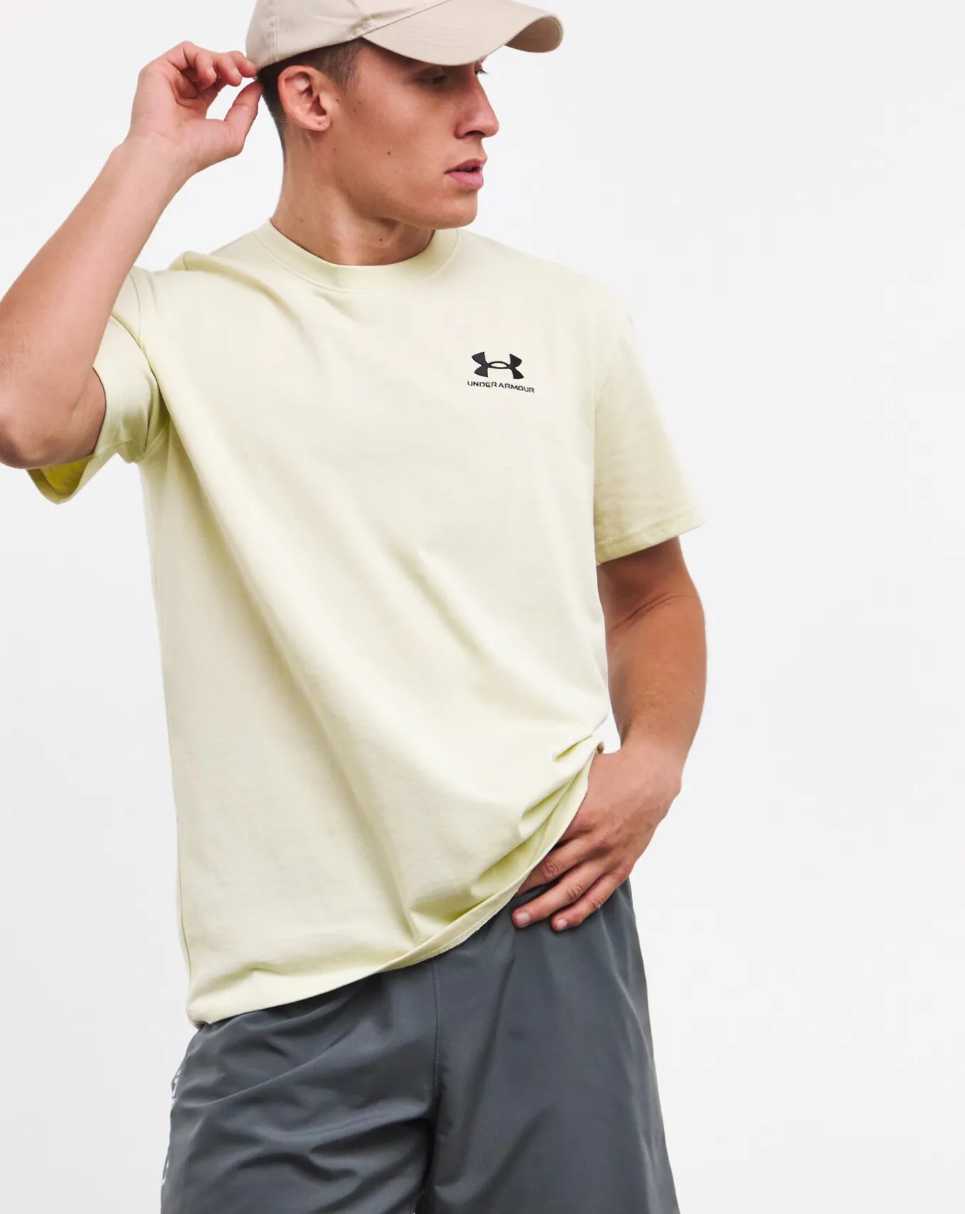 Under Armour Logo Heavyweight SS Tee- T-shirts & Vests | T-shirts & Vests