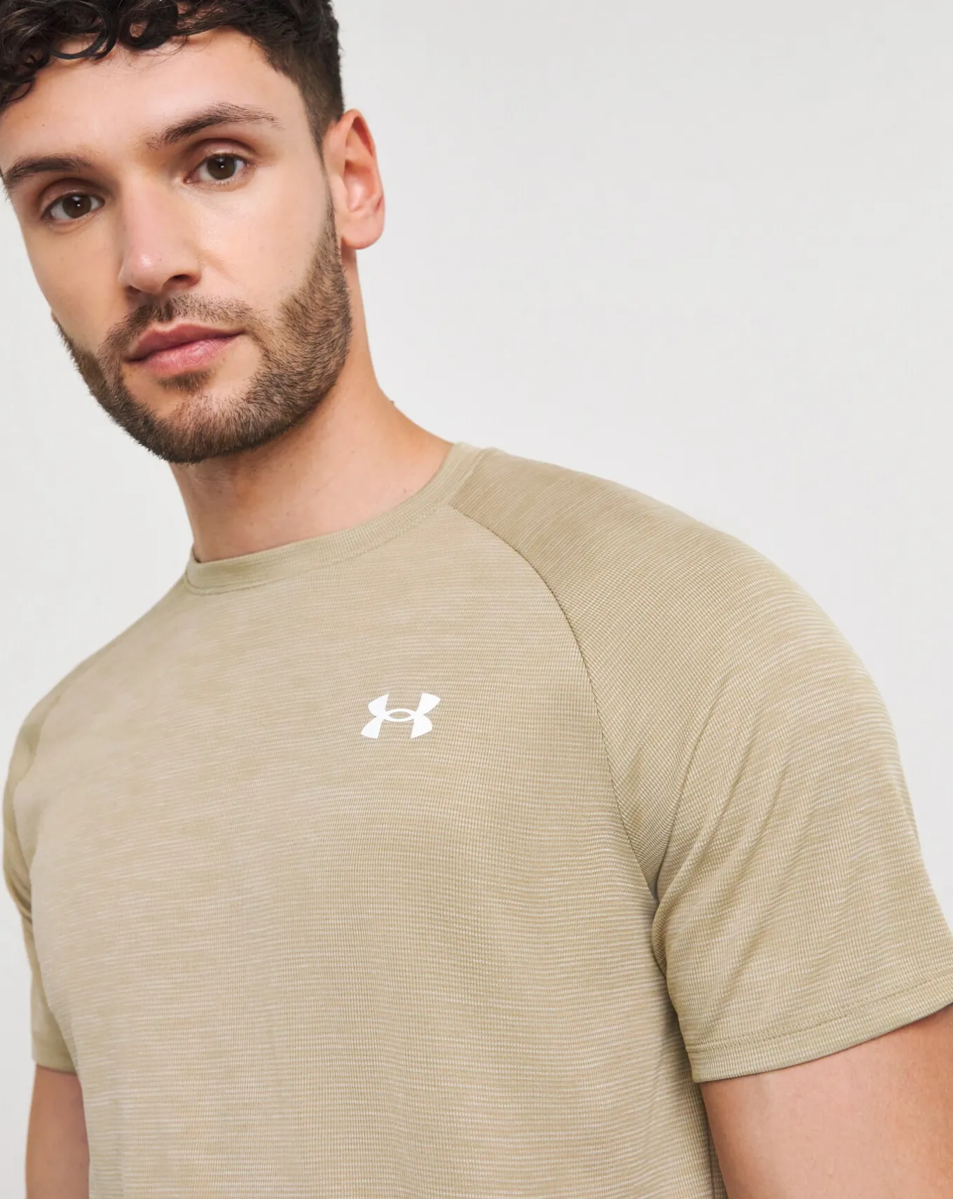 Under Armour Short Sleeve Crew T-Shirt- Trainers | Track Pants